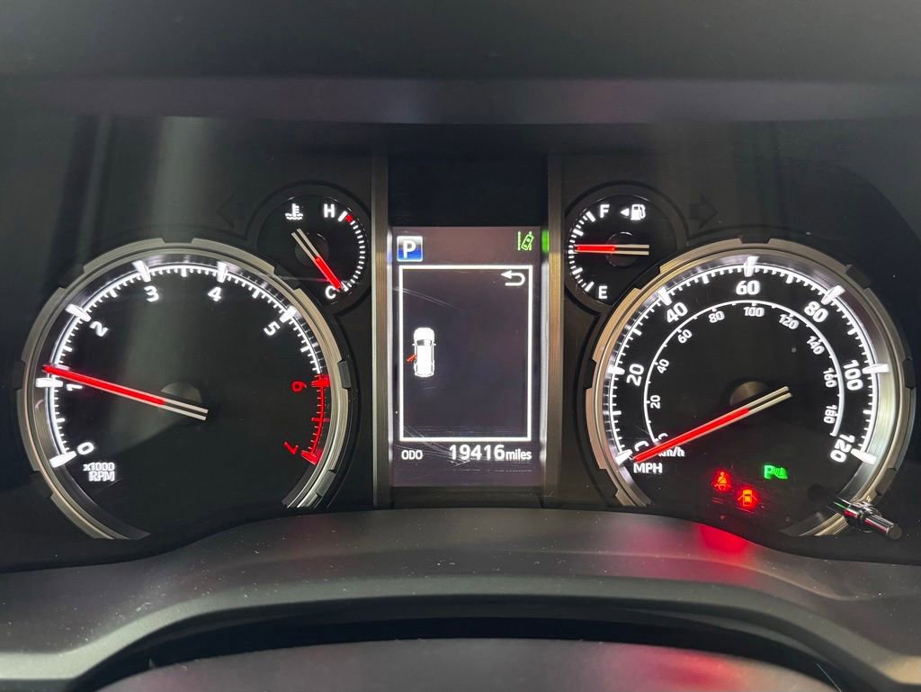 Certified 2024 Toyota 4Runner Limited AWD/4WD image 31