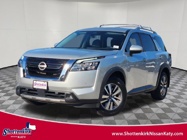 Used 2023 Nissan Pathfinder SL