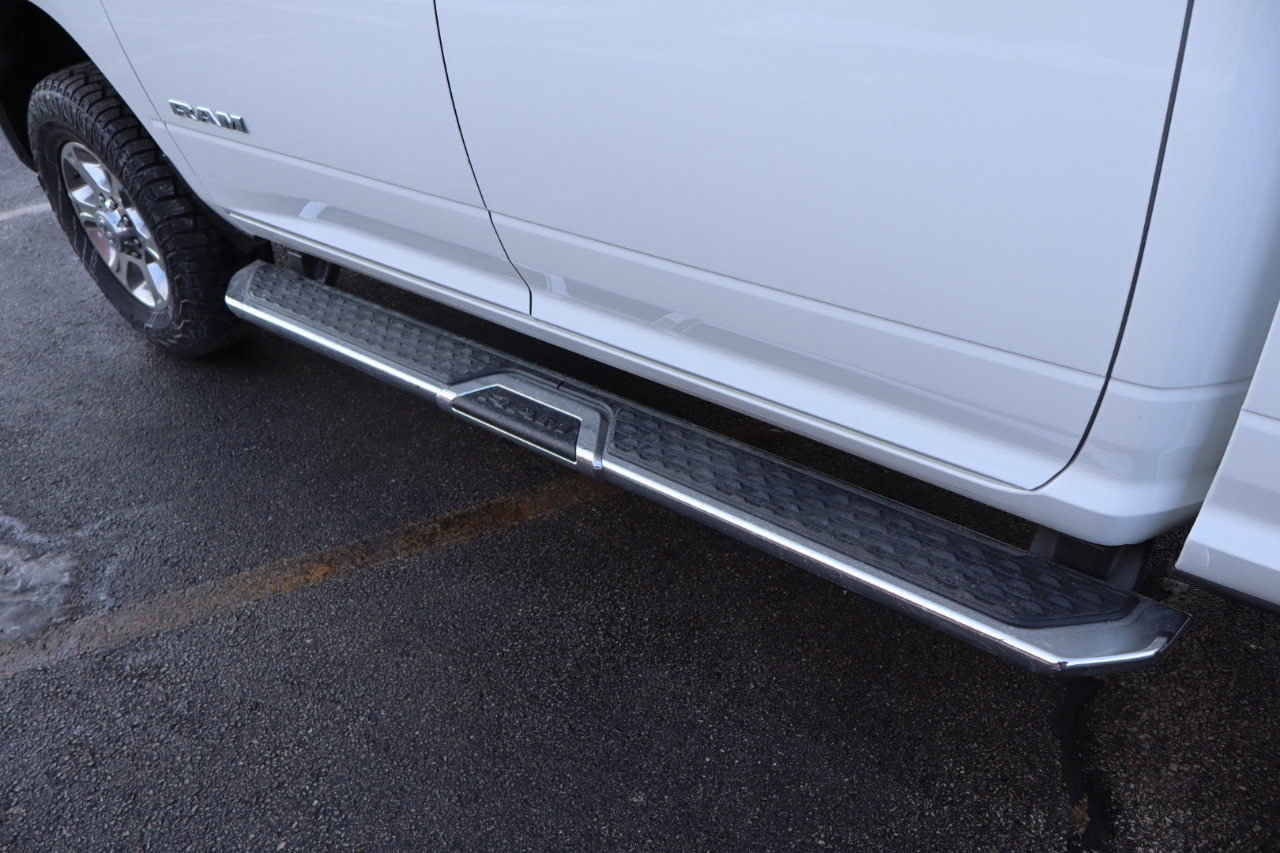 Used 2024 RAM 3500 Big Horn image 6