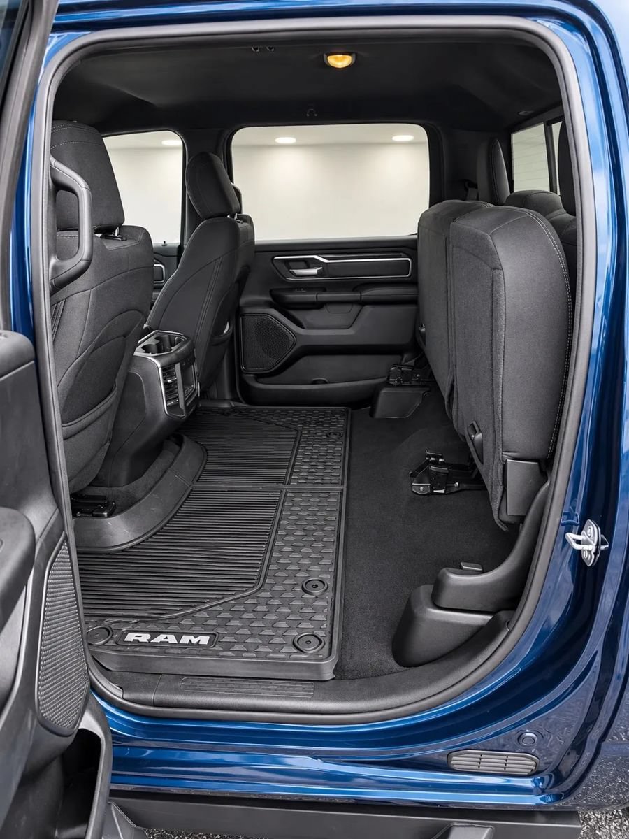 Used 2019 RAM 1500 Big Horn AWD/4WD image 8
