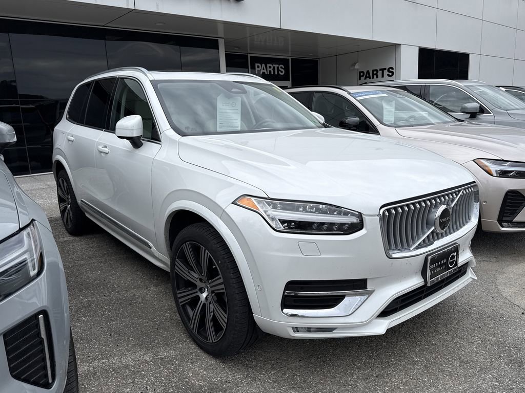 Certified 2024 Volvo XC90 B5 Plus w/ Protection Package Premier