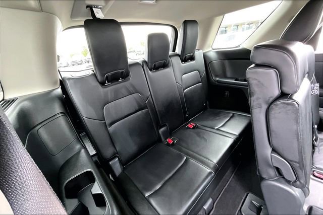 Certified 2025 Nissan Pathfinder SL w/ Cargo Package image 33