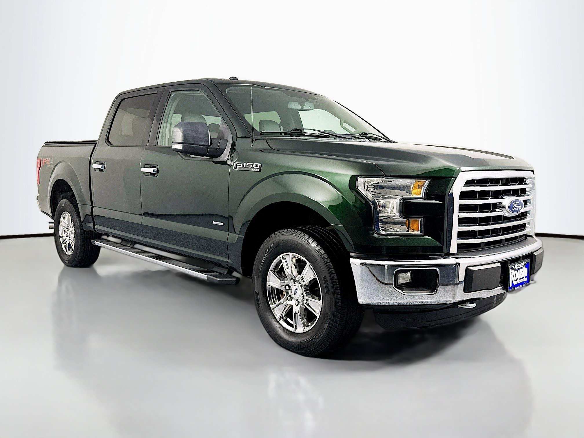 Used 2016 Ford F150 XLT w/ Equipment Group 302A Luxury image 3