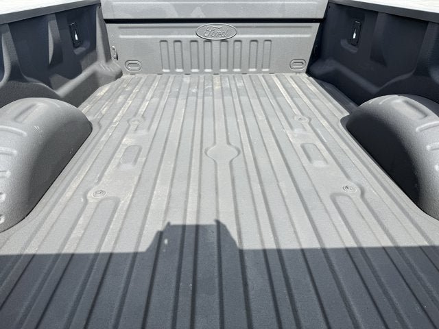 Used 2022 Ford F250 XL w/ Power Equipment Group AWD/4WD image 8
