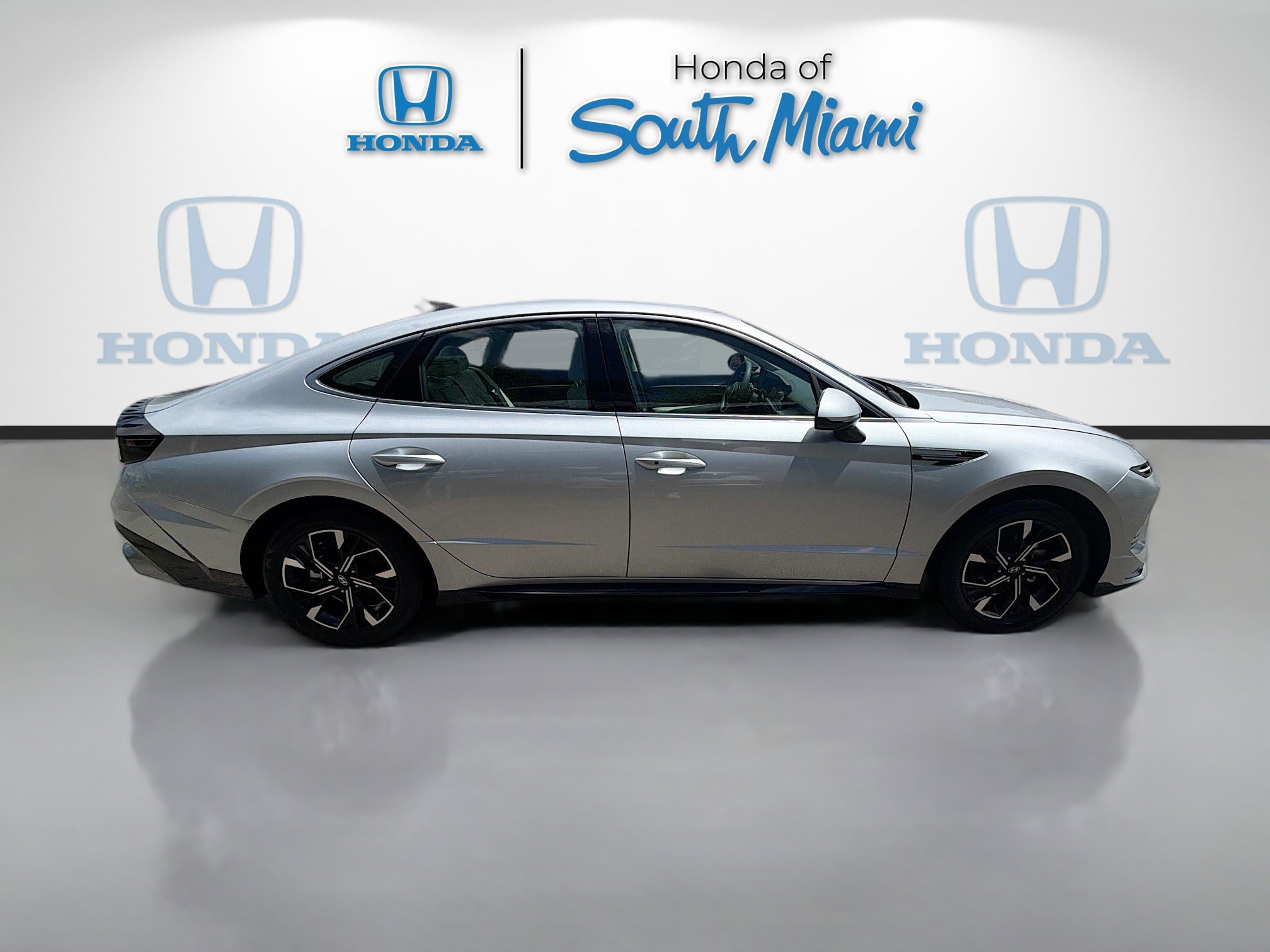 Used 2025 Hyundai Sonata SEL image 8