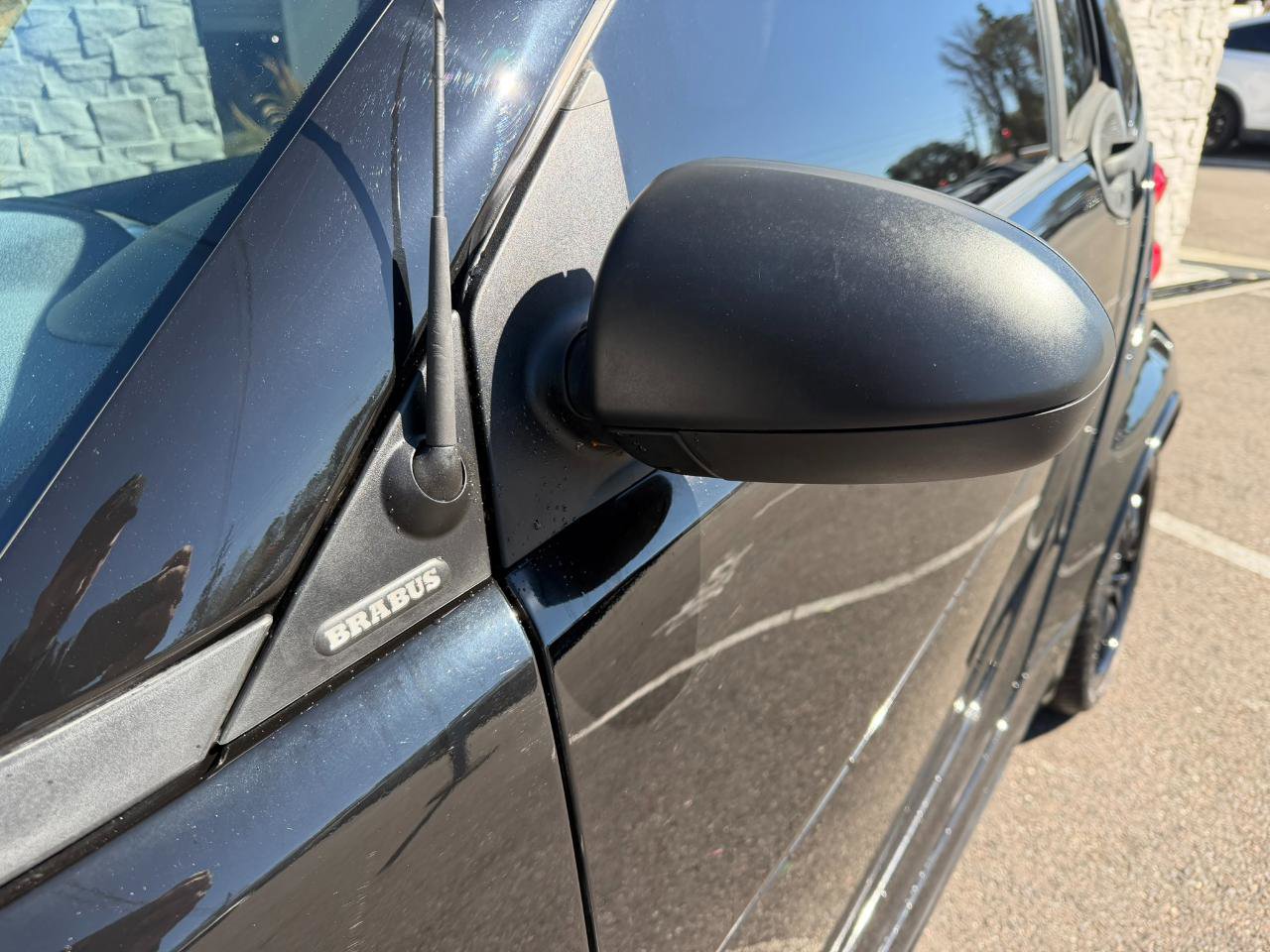 Used 2013 smart fortwo passion image 8