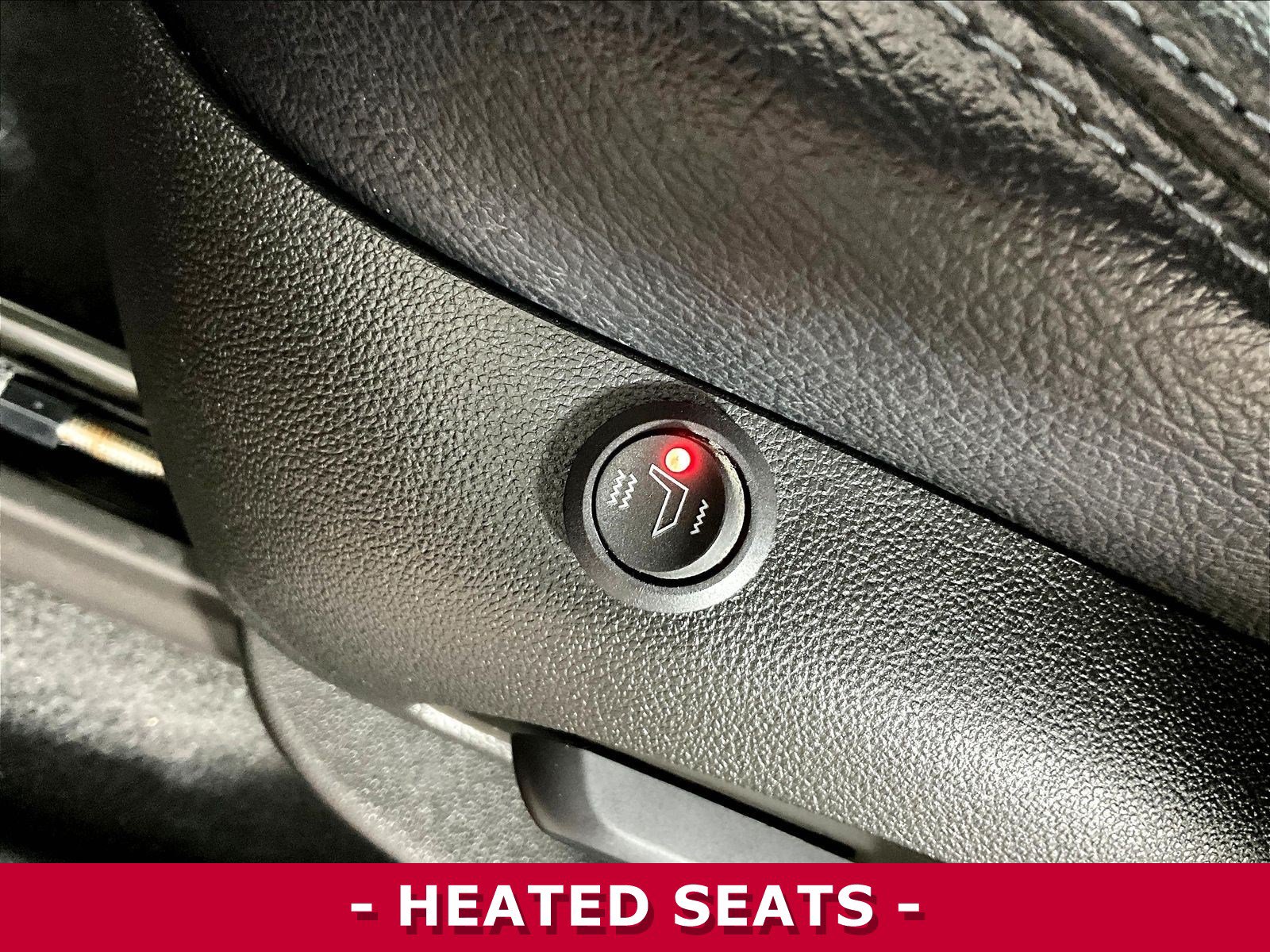 Used 2022 Chevrolet Blazer LT FWD image 39