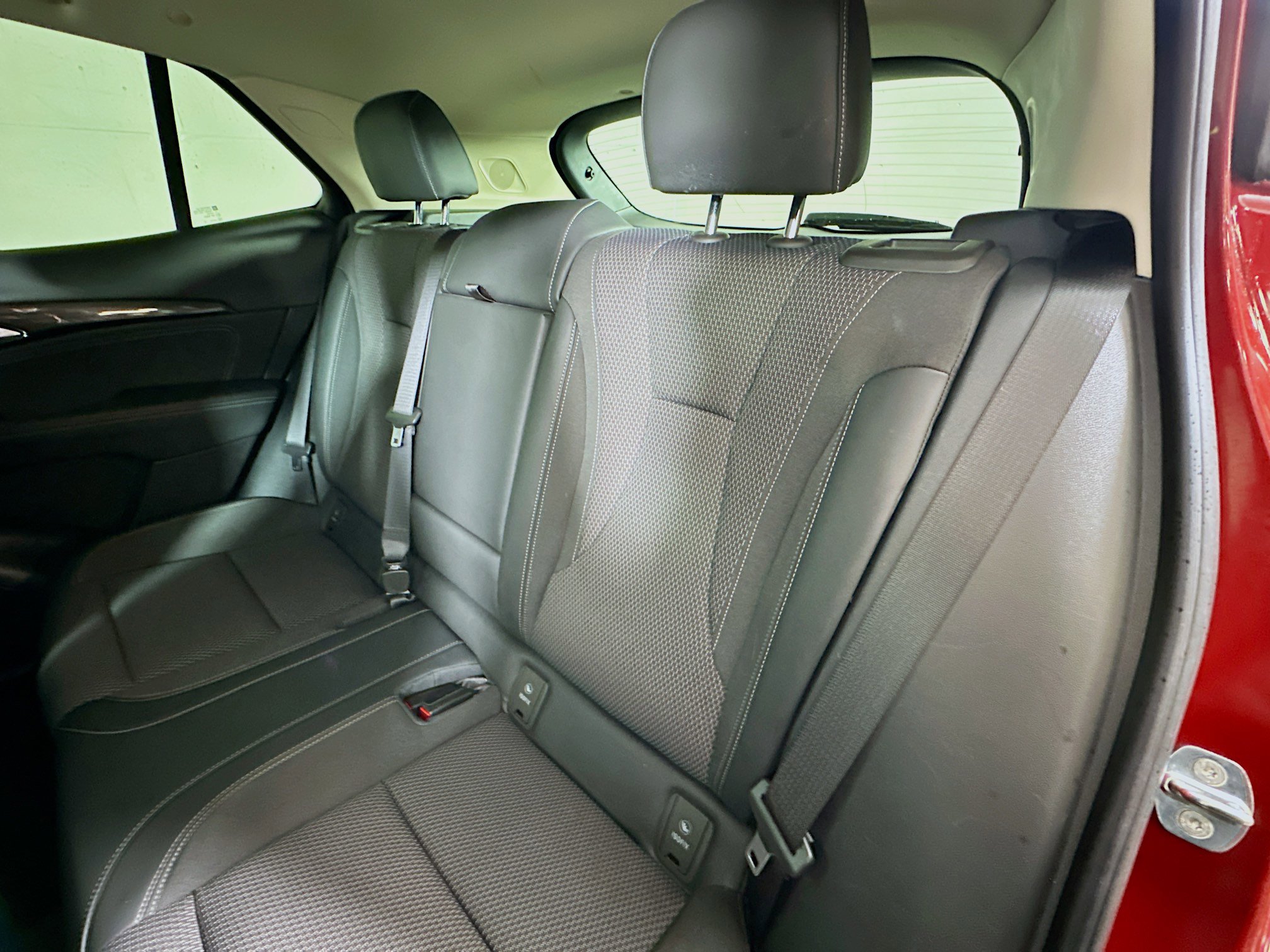Used 2023 Buick Envision Preferred w/ Sport Touring Package AWD/4WD image 22