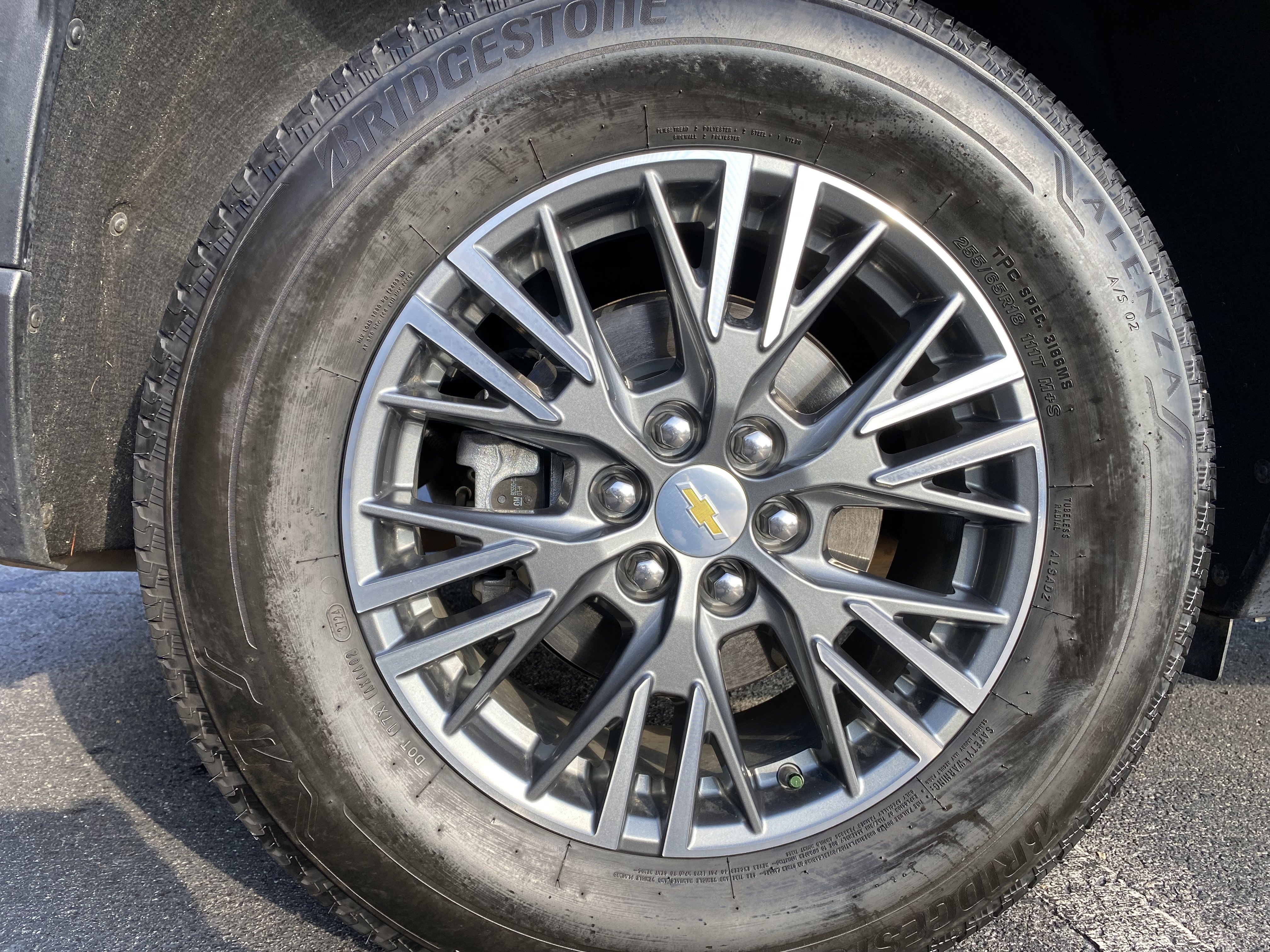 Used 2024 Chevrolet Traverse LT w/ Trailering Package image 41