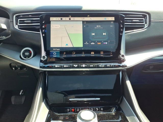 New 2026 Jeep Grand Wagoneer L 4WD w/ Premium Group I image 7