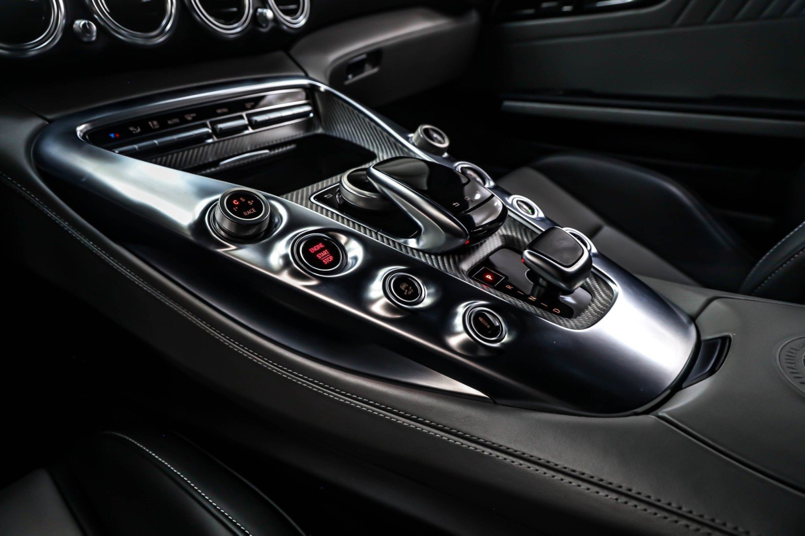 Used 2016 Mercedes-Benz AMG GT S image 5