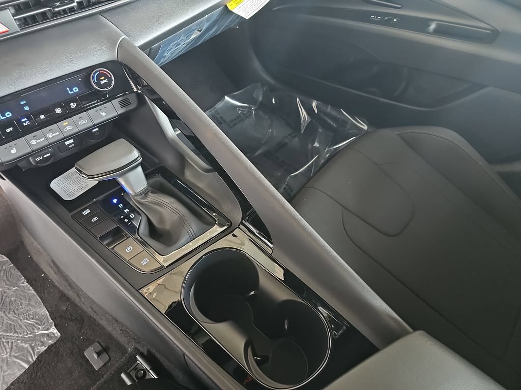 New 2026 Hyundai Elantra SEL Sport Premium FWD image 26
