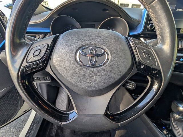 Used 2019 Toyota C-HR XLE image 35