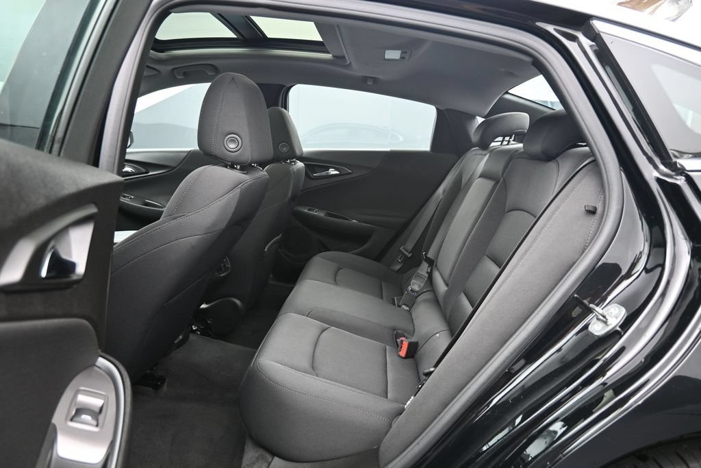 Used 2024 Chevrolet Malibu LT FWD image 18