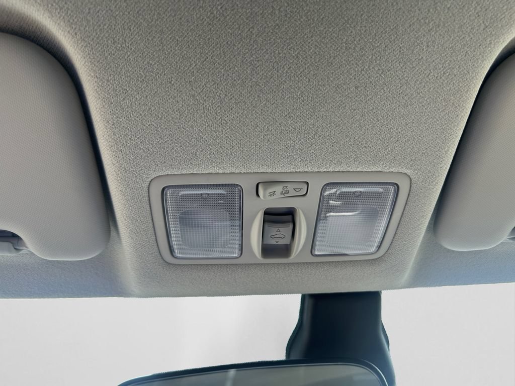 New 2026 Hyundai Venue SEL FWD image 24