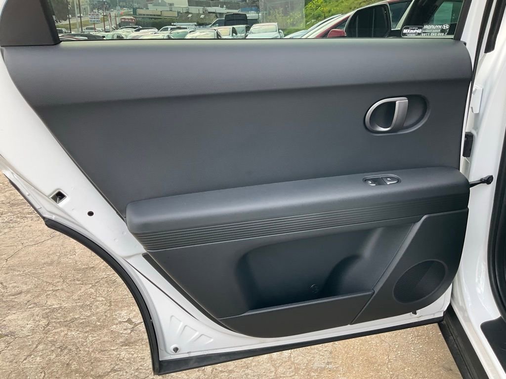 Used 2025 Hyundai Ioniq 5 SEL image 33