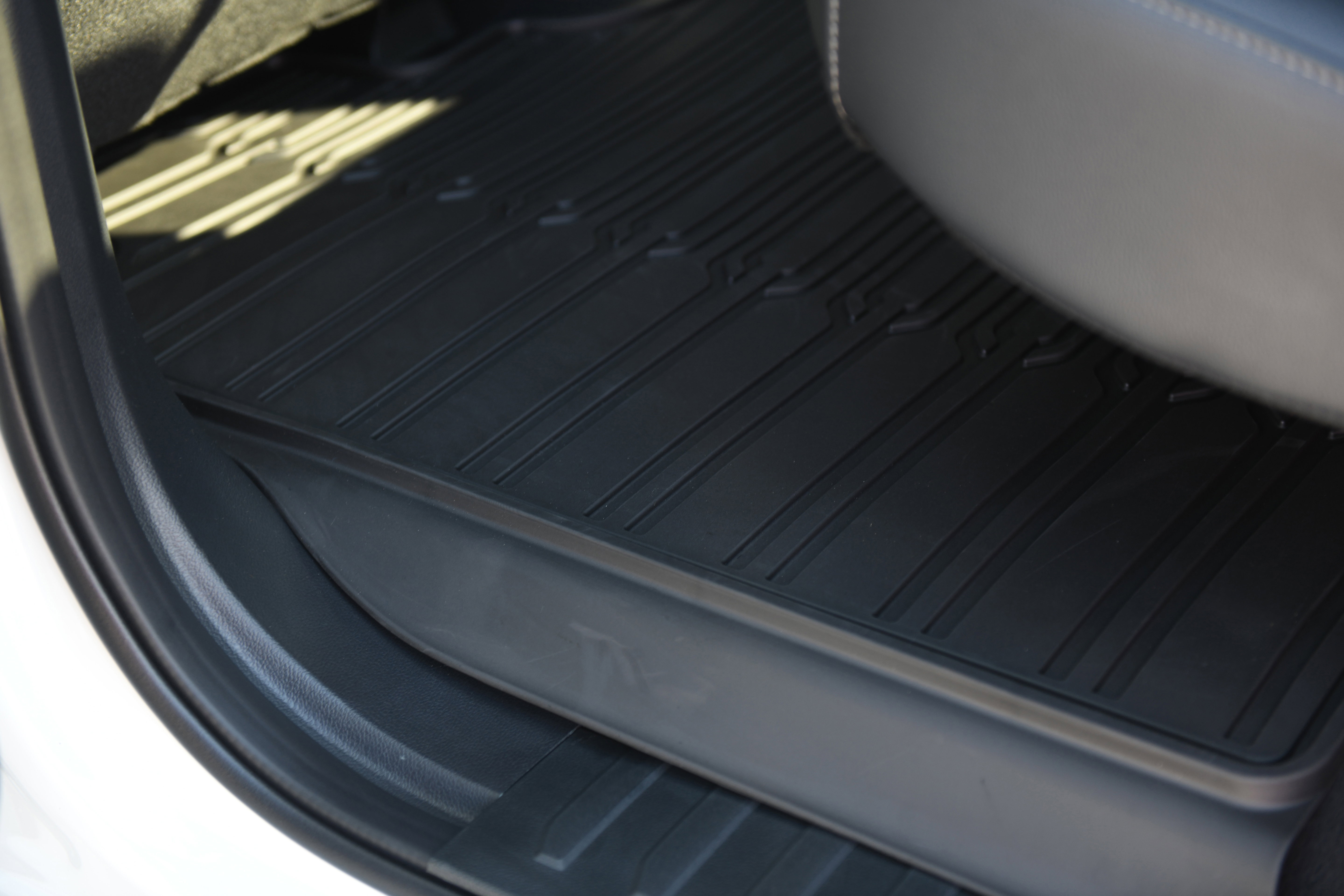 New 2026 Ford F150 Lariat w/ Equipment Group 501A Mid image 17