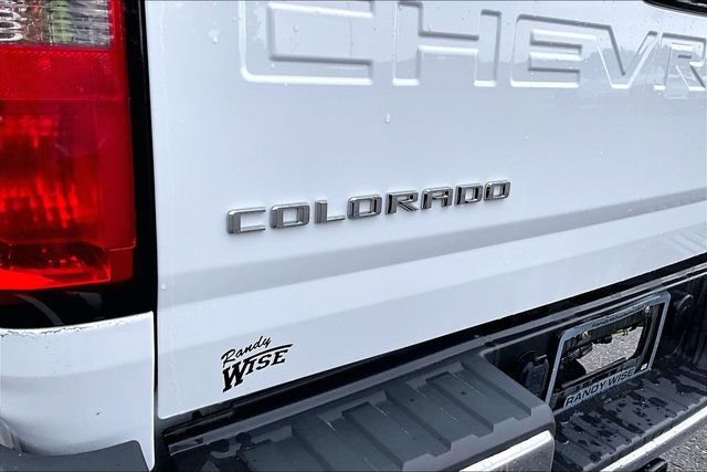 Used 2022 Chevrolet Colorado W/T w/ WT Convenience Package AWD/4WD image 8