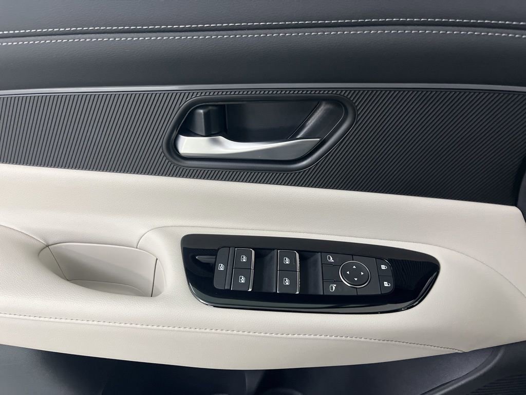 Used 2025 Nissan Murano SV image 51