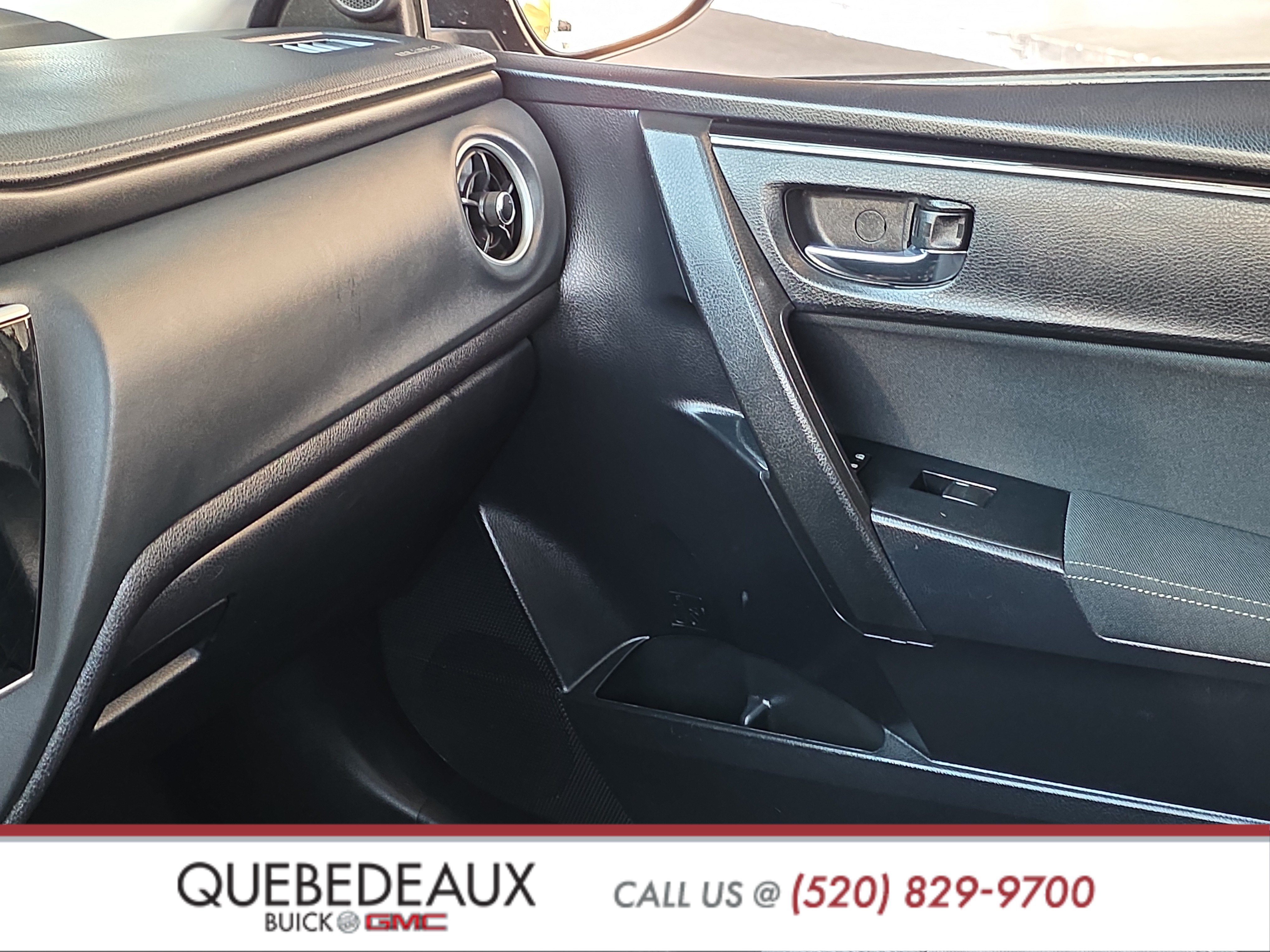 Used 2017 Toyota Corolla LE w/ Carpet Mat Package (TMS) FWD image 20