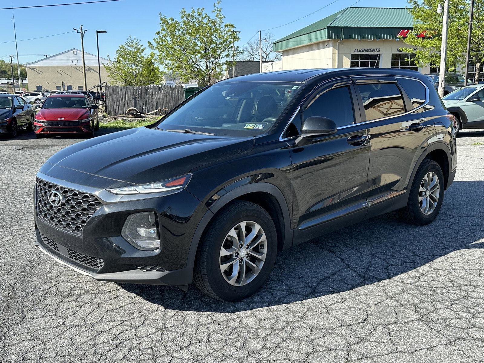 Used 2019 Hyundai Santa Fe SE AWD/4WD image 4