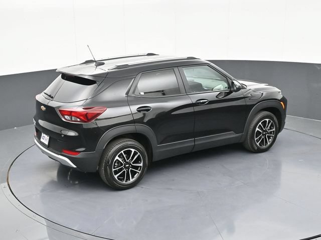 Used 2025 Chevrolet TrailBlazer LT AWD/4WD image 58
