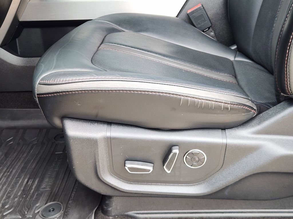 Used 2019 Ford F150 Platinum w/ Equipment Group 701A Luxury image 26