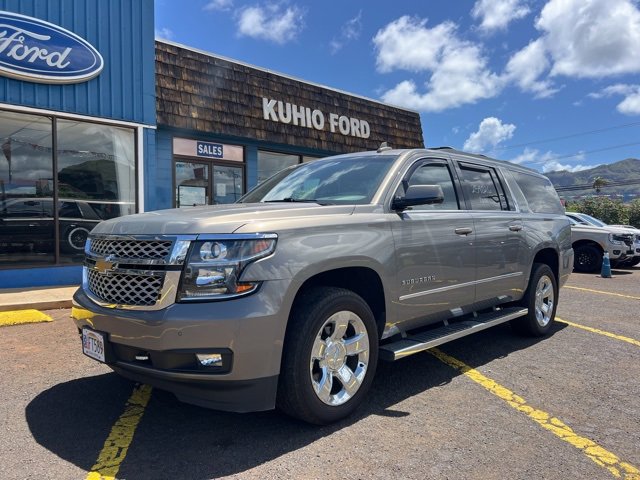 Used 2018 Chevrolet Suburban LT w/ LT Signature Package