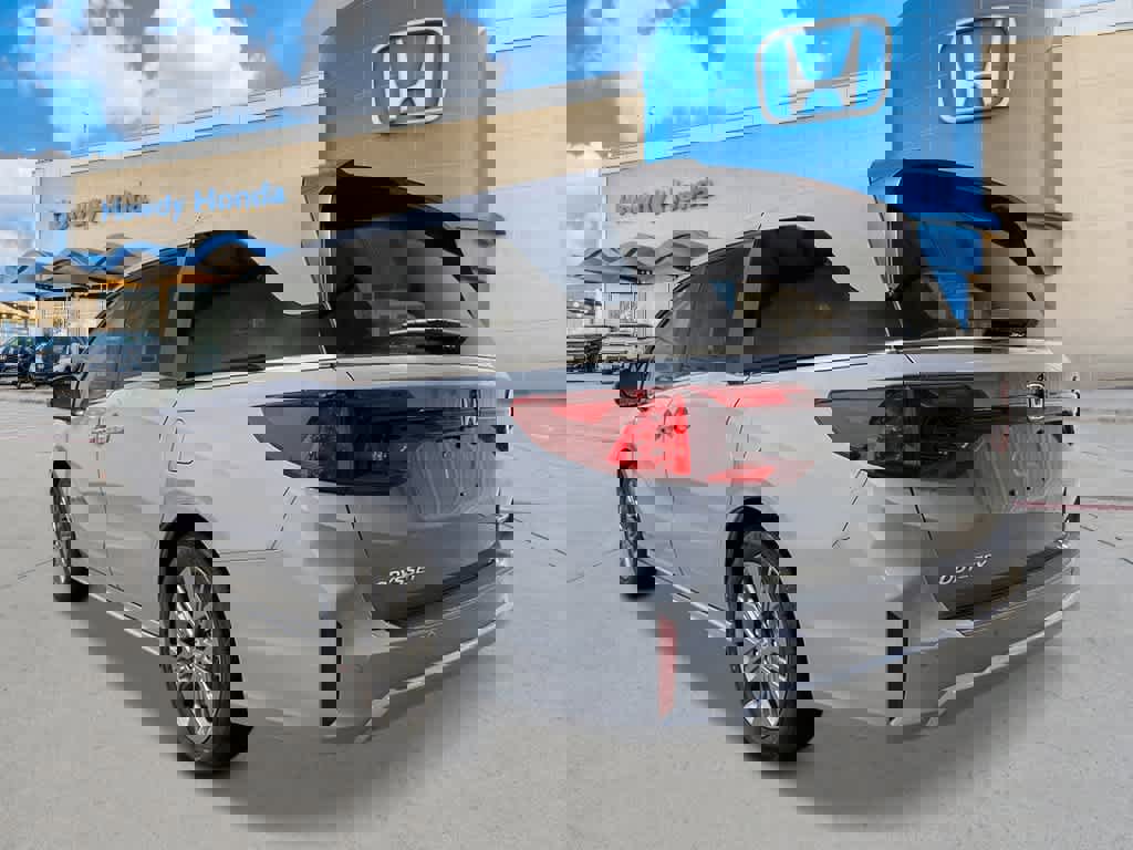 New 2026 Honda Odyssey Touring image 3