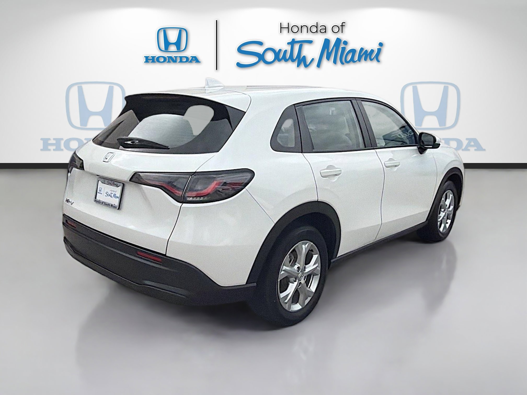 Certified 2023 Honda HR-V LX image 7