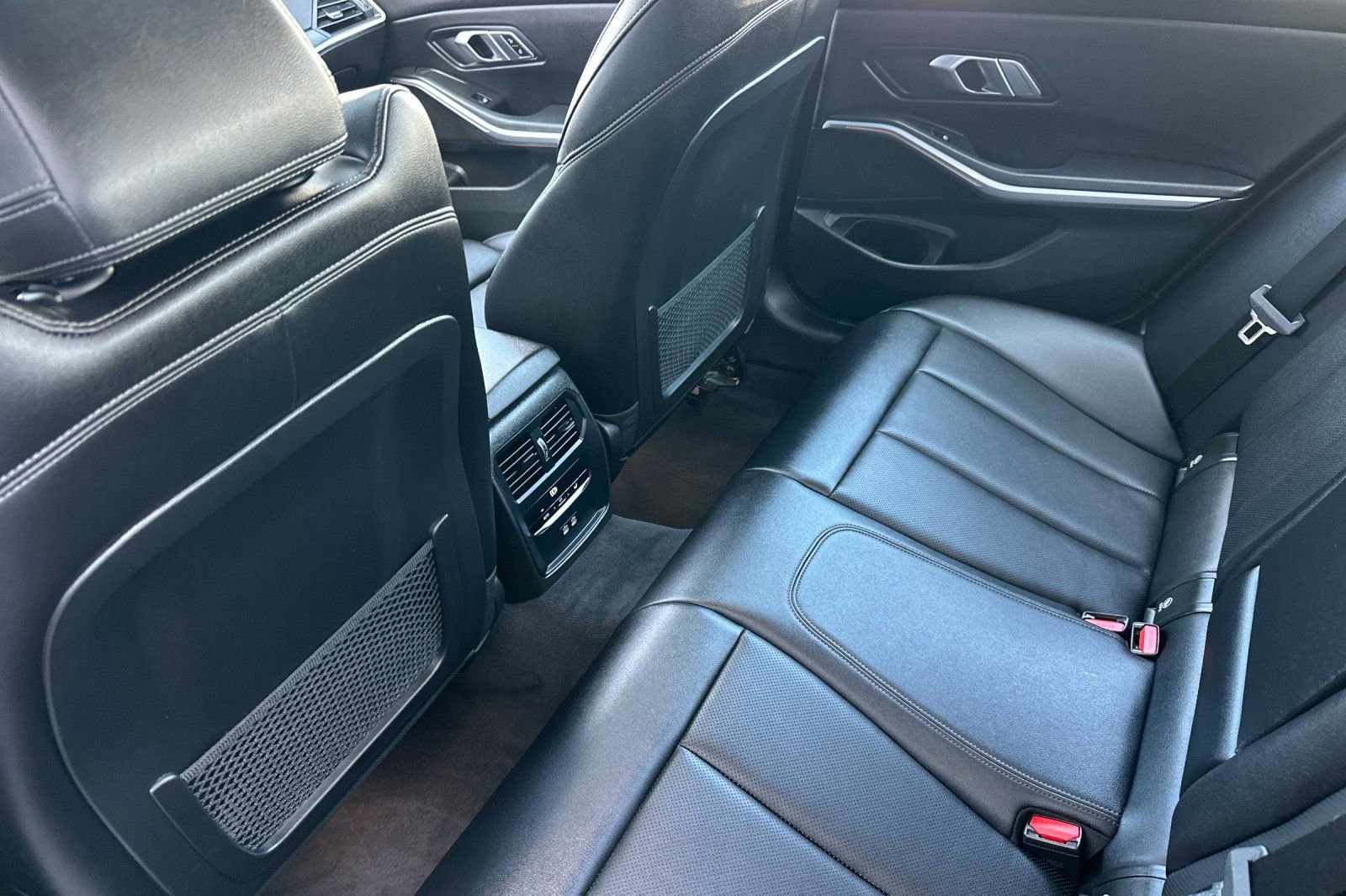 Used 2023 BMW 330i xDrive Sedan w/ Driving Assistance Package image 12