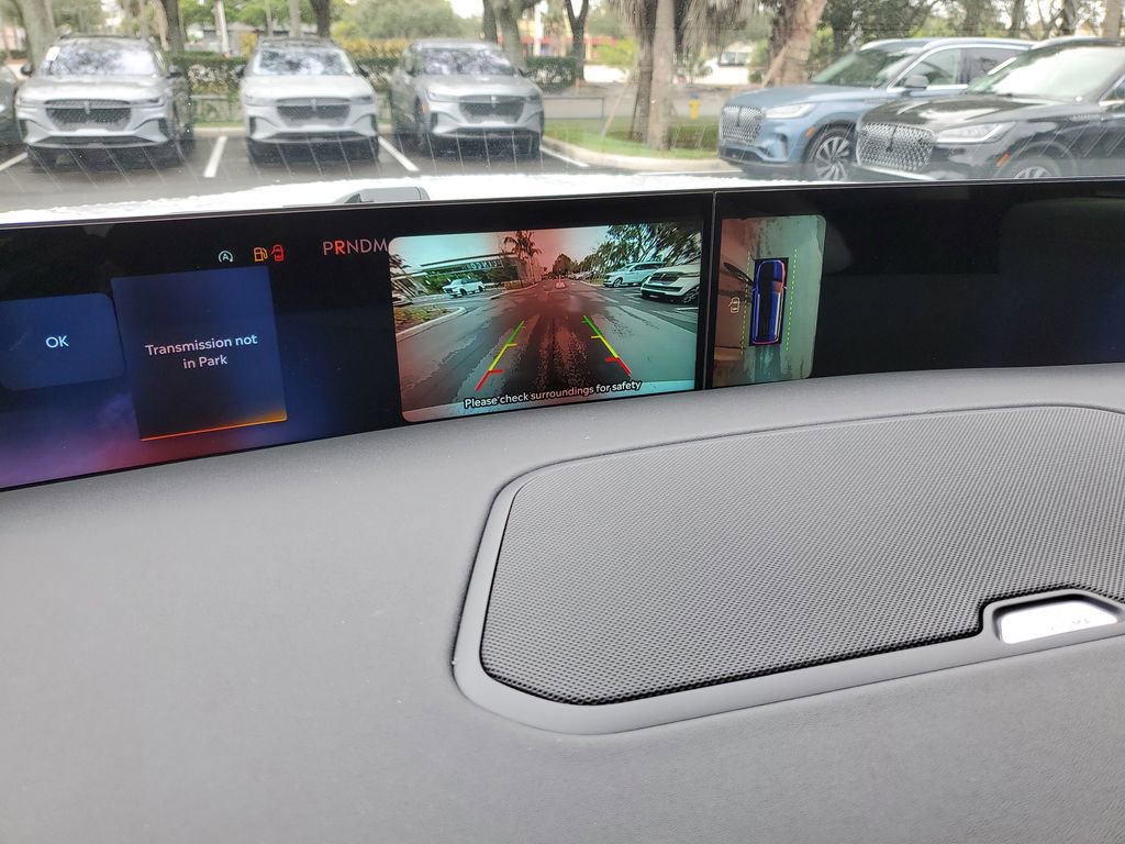 New 2025 Lincoln Navigator L Reserve image 30