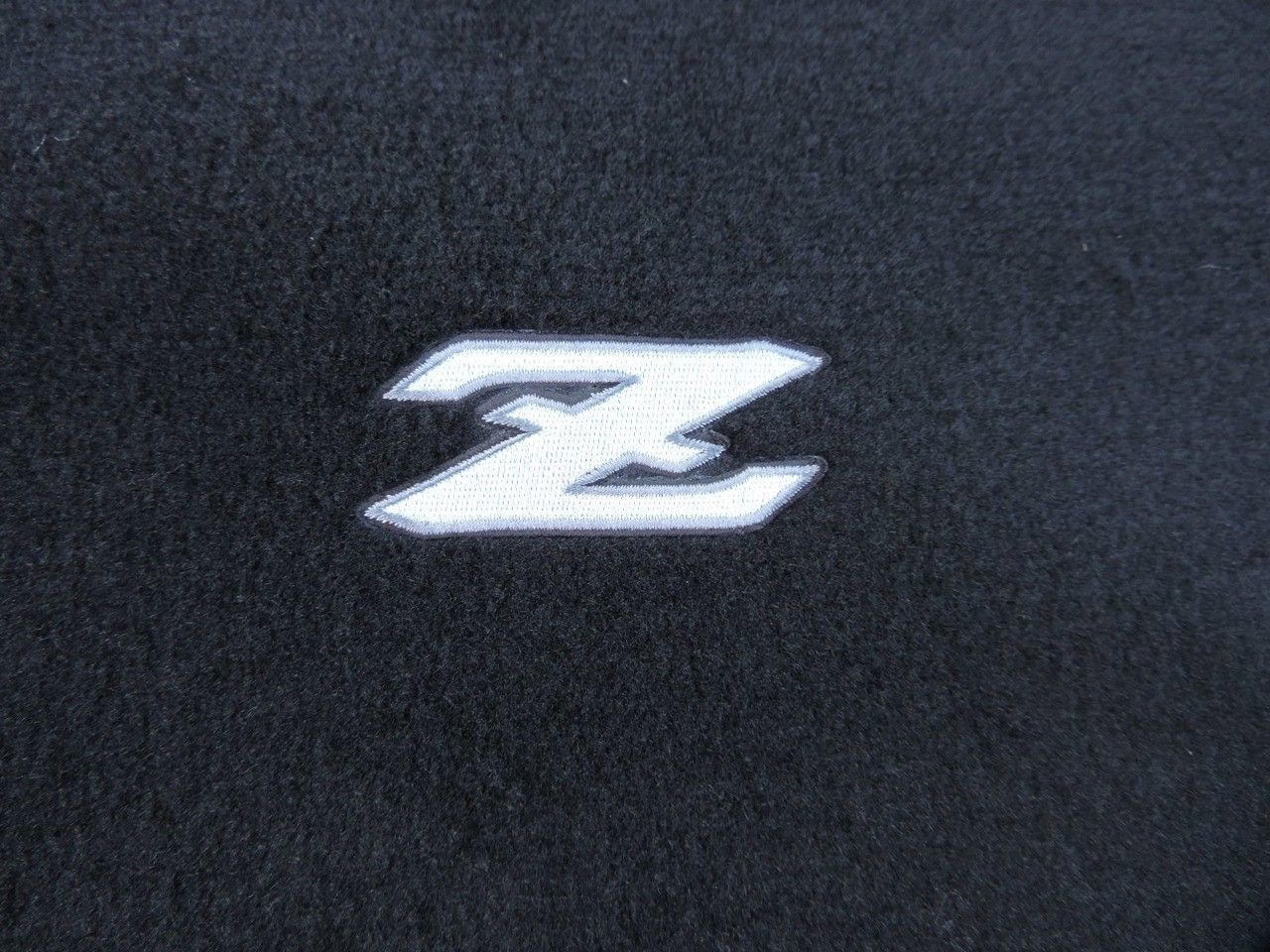 New 2026 Nissan Z Sport w/ Floor Mat Package RWD image 15