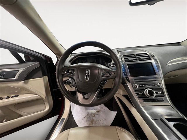 Used 2017 Lincoln MKZ Premiere image 12
