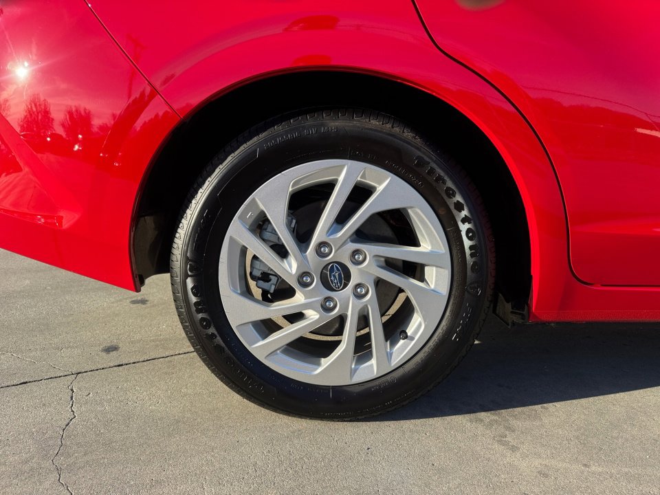 Certified 2025 Subaru Impreza 2.0i image 27