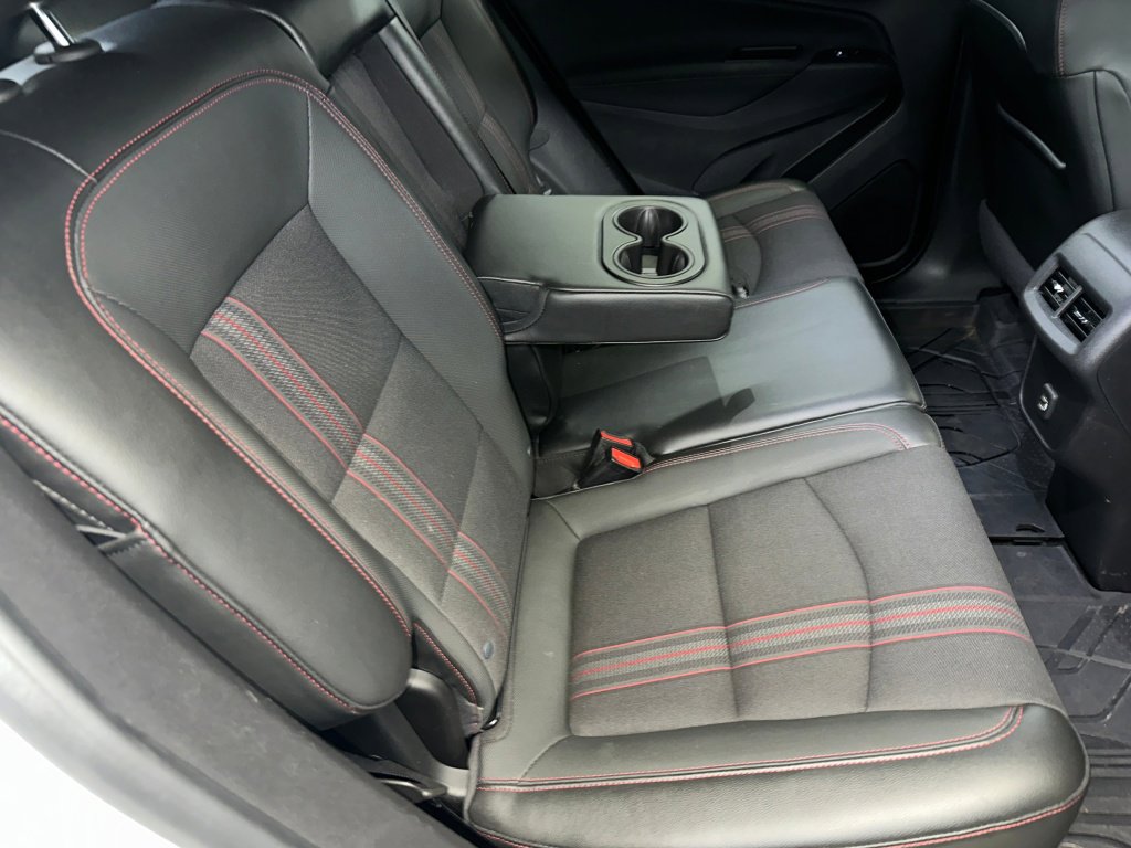 Certified 2022 Chevrolet Equinox RS w/ LPO, Floor Liner Package image 30