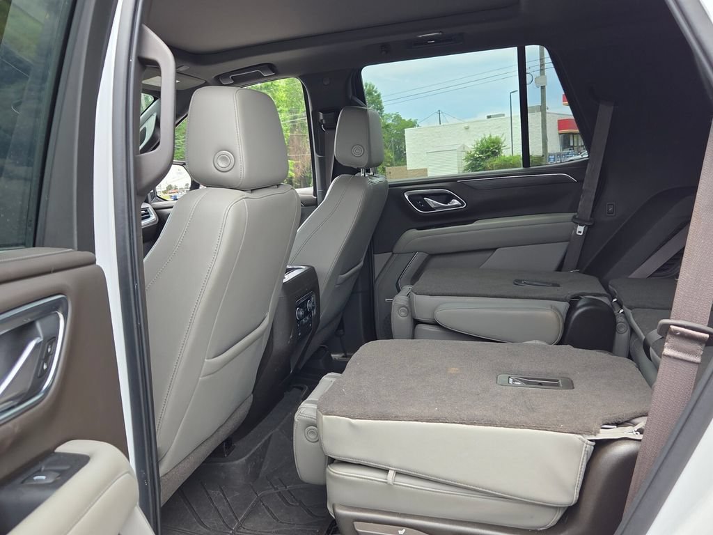 Certified 2021 Chevrolet Tahoe LT w/ LT Signature Package RWD image 5