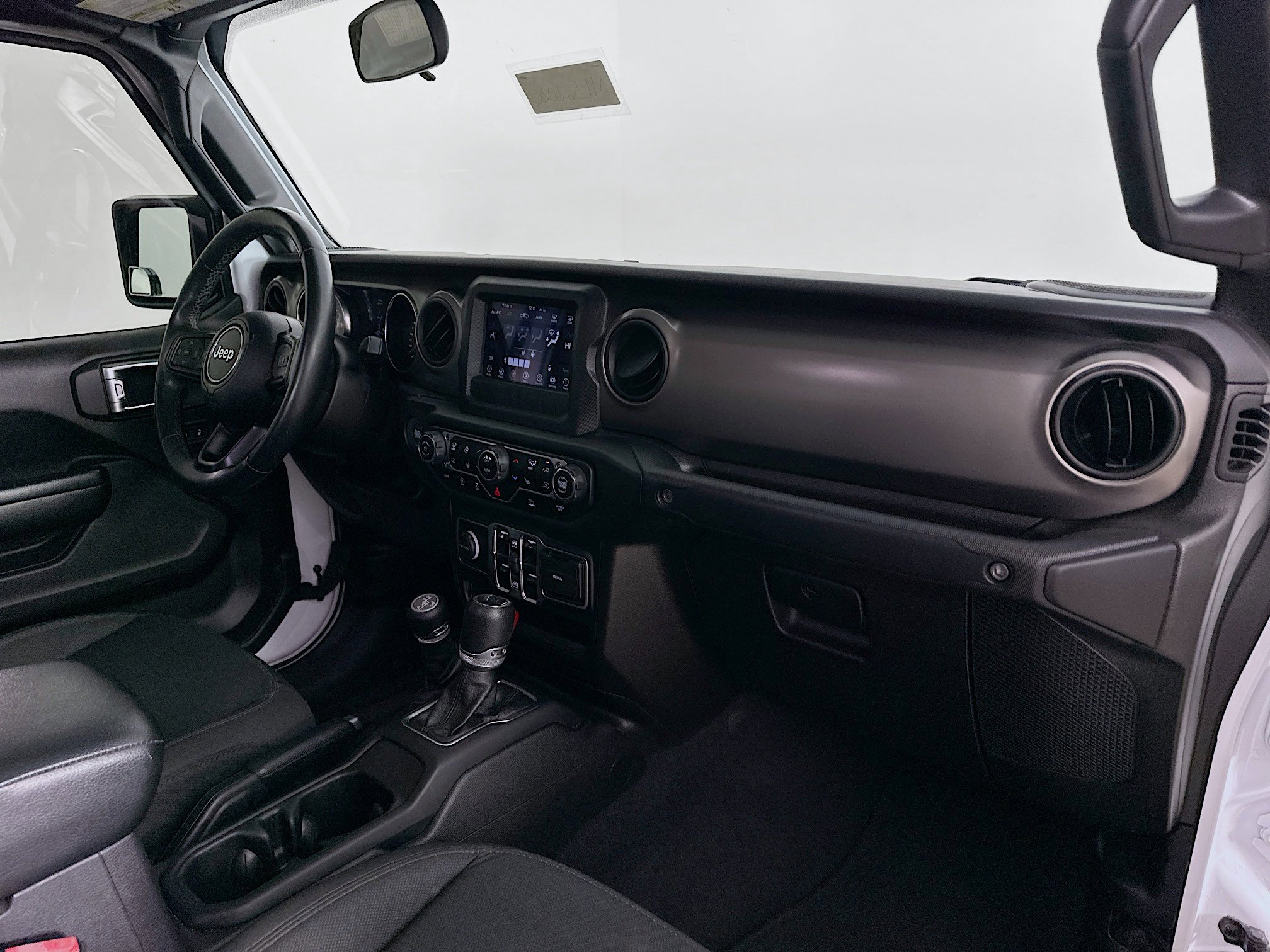 Certified 2021 Jeep Gladiator Sport image 34