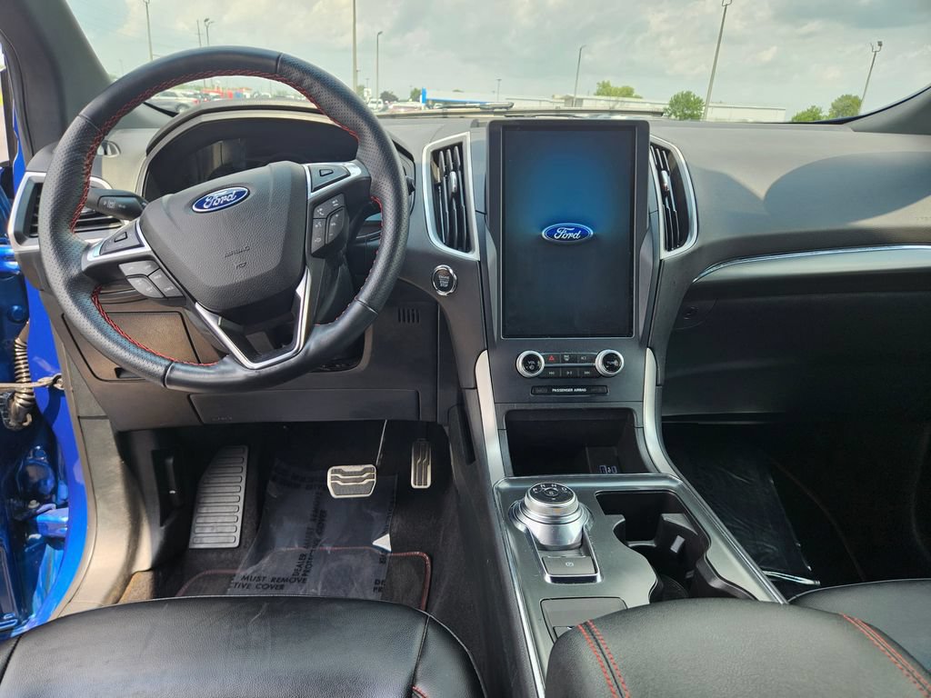 Used 2023 Ford Edge ST-Line AWD/4WD image 17
