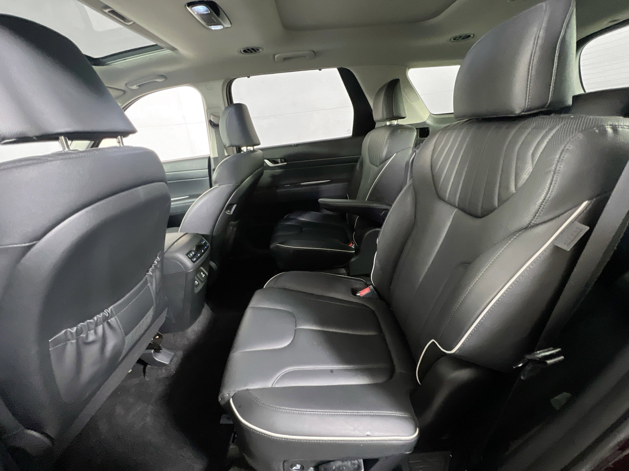 Used 2023 Hyundai Palisade Limited image 26