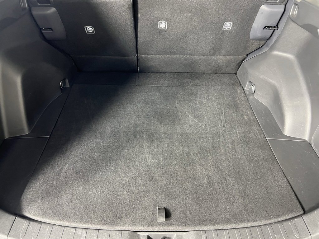 Used 2025 Toyota RAV4 LE image 29
