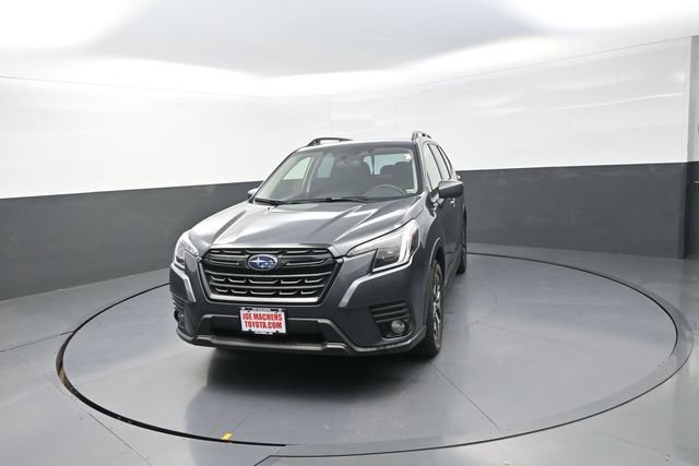 Used 2023 Subaru Forester Premium image 80