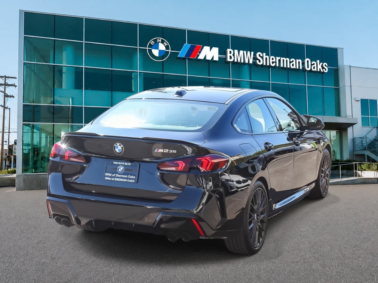 Used 2026 BMW M235i xDrive w/ M Performance Package AWD/4WD image 4
