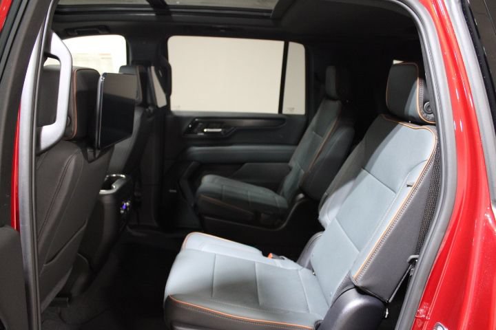 New 2026 GMC Yukon XL AT4 w/ AT4 Premium Plus Package AWD/4WD image 22