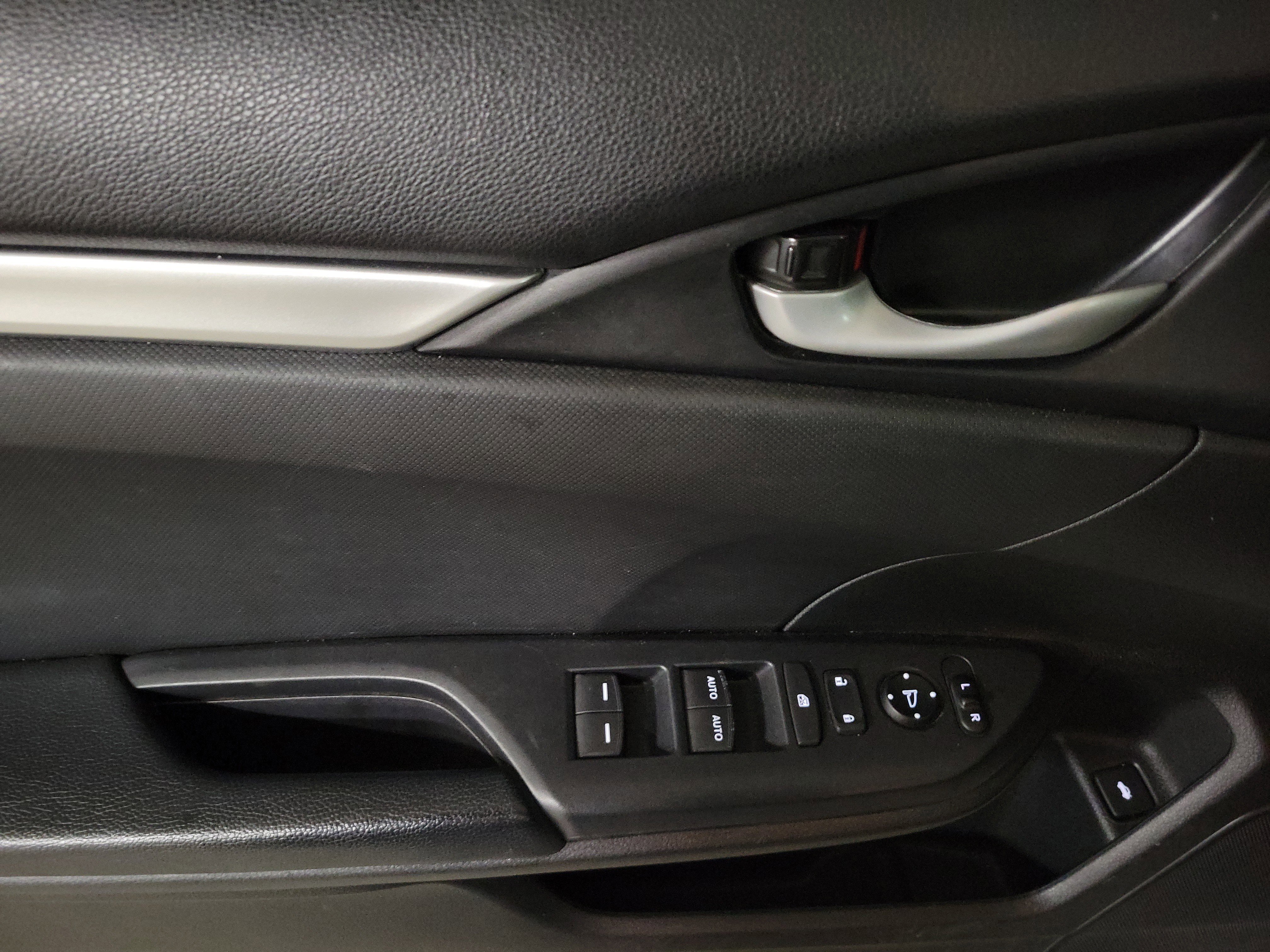 Used 2021 Honda Civic Sport image 19