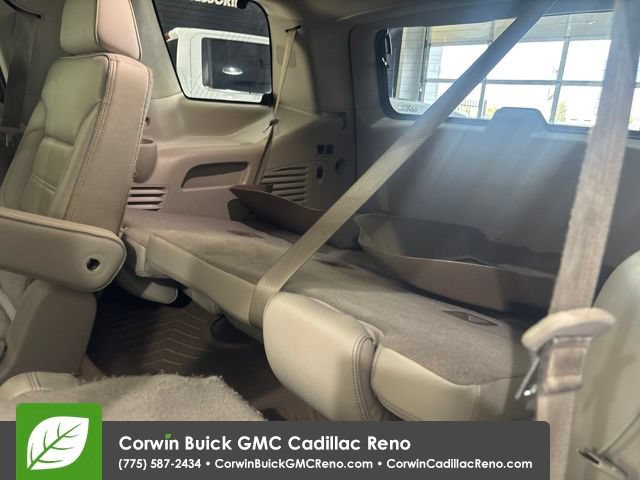Used 2018 GMC Yukon Denali w/ Denali Ultimate Package AWD/4WD image 29