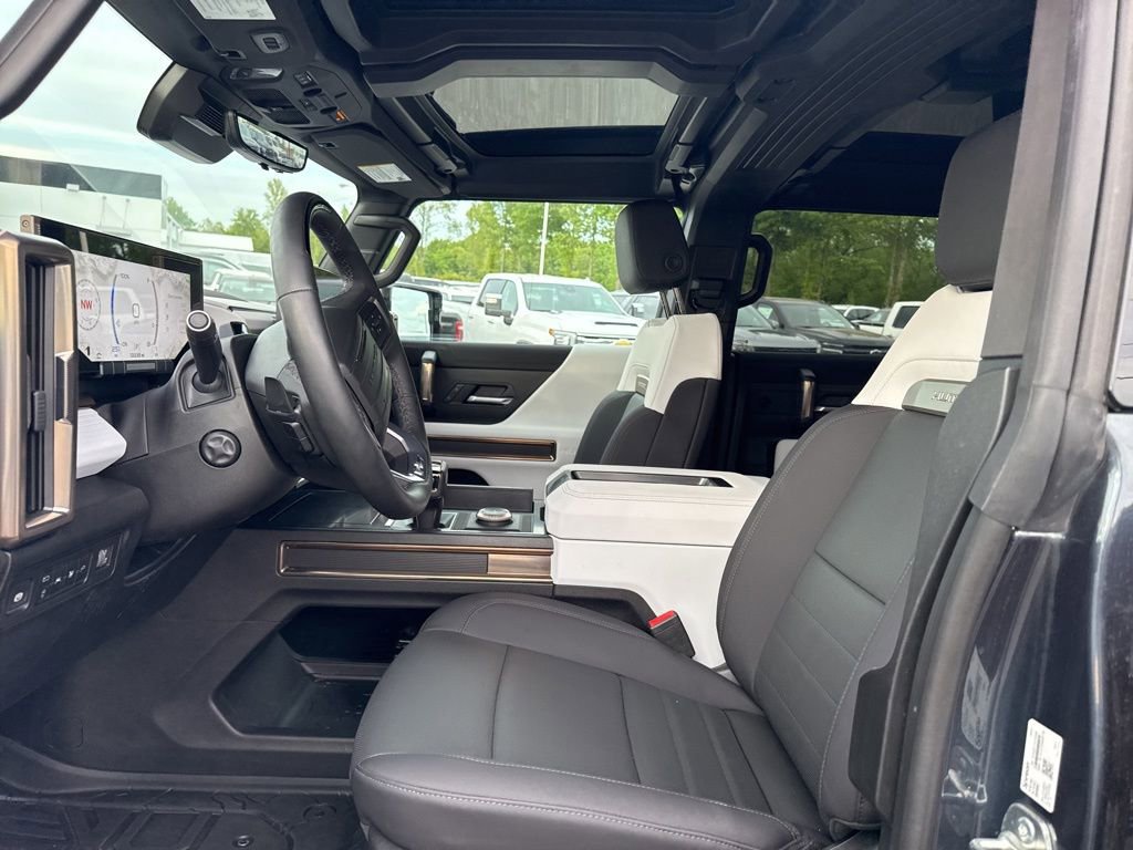 Used 2025 GMC Hummer EV 3X AWD/4WD image 9