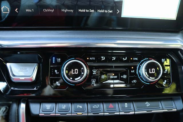 Used 2024 GMC Sierra 2500 Denali Ultimate image 28