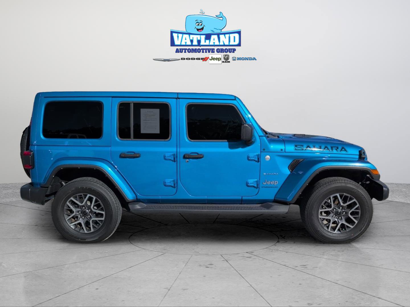Used 2024 Jeep Wrangler Sahara w/ Safety Group image 6