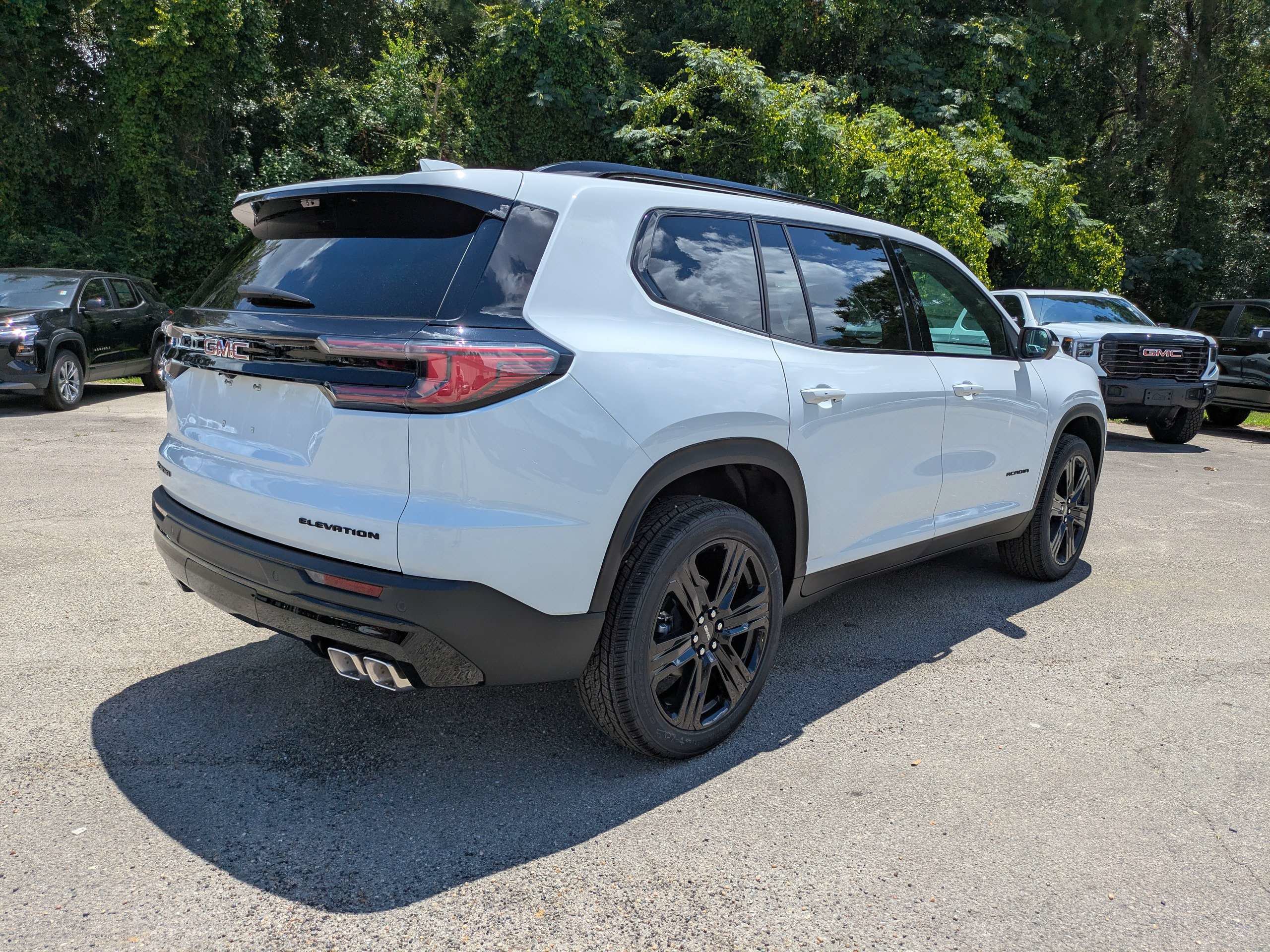 New 2026 GMC Acadia Elevation w/ Black Edition FWD image 4